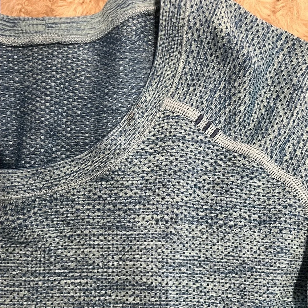 Lululemon Metal Vent Tech Long Sleeve Crew Shirt Blue Men’s Size Large